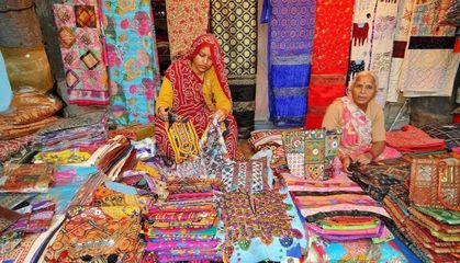 印度要將300多種紡織品進口稅率提升一倍至20%